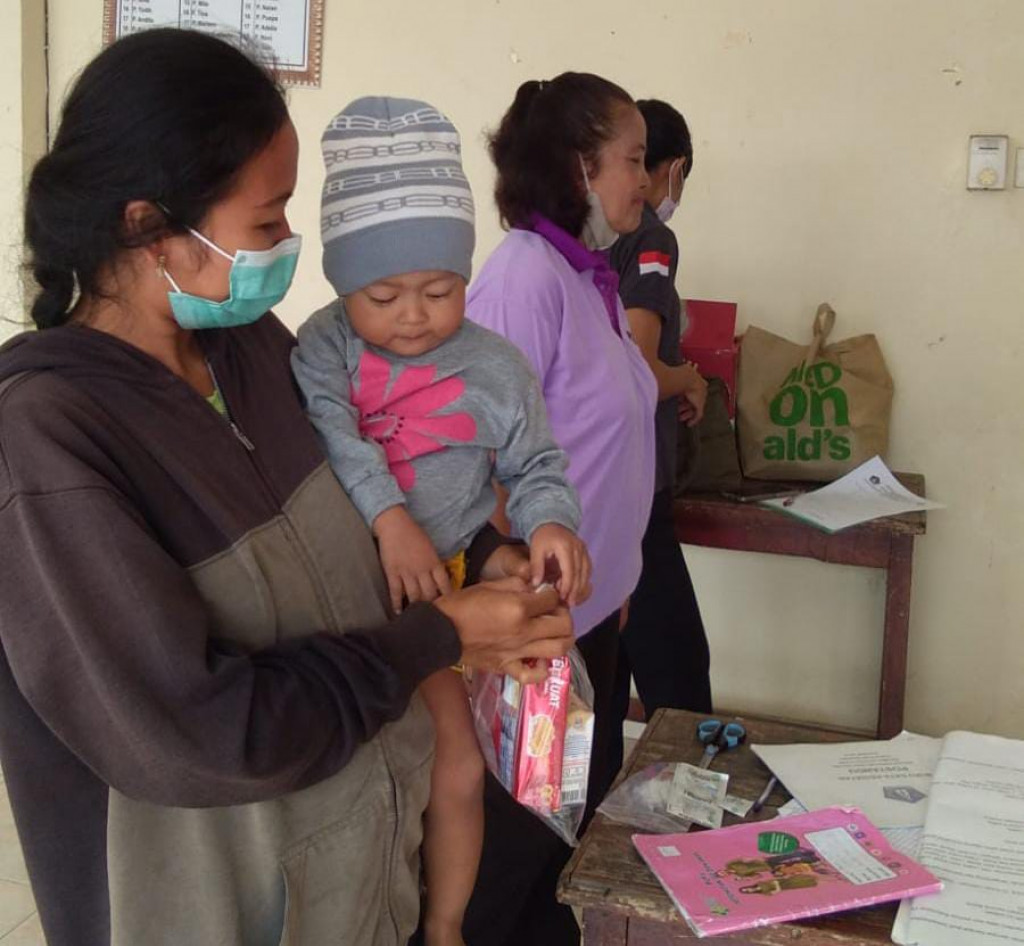 Kegiatan Rutin Posyandu di Banjar Pengilian, Desa Dalung